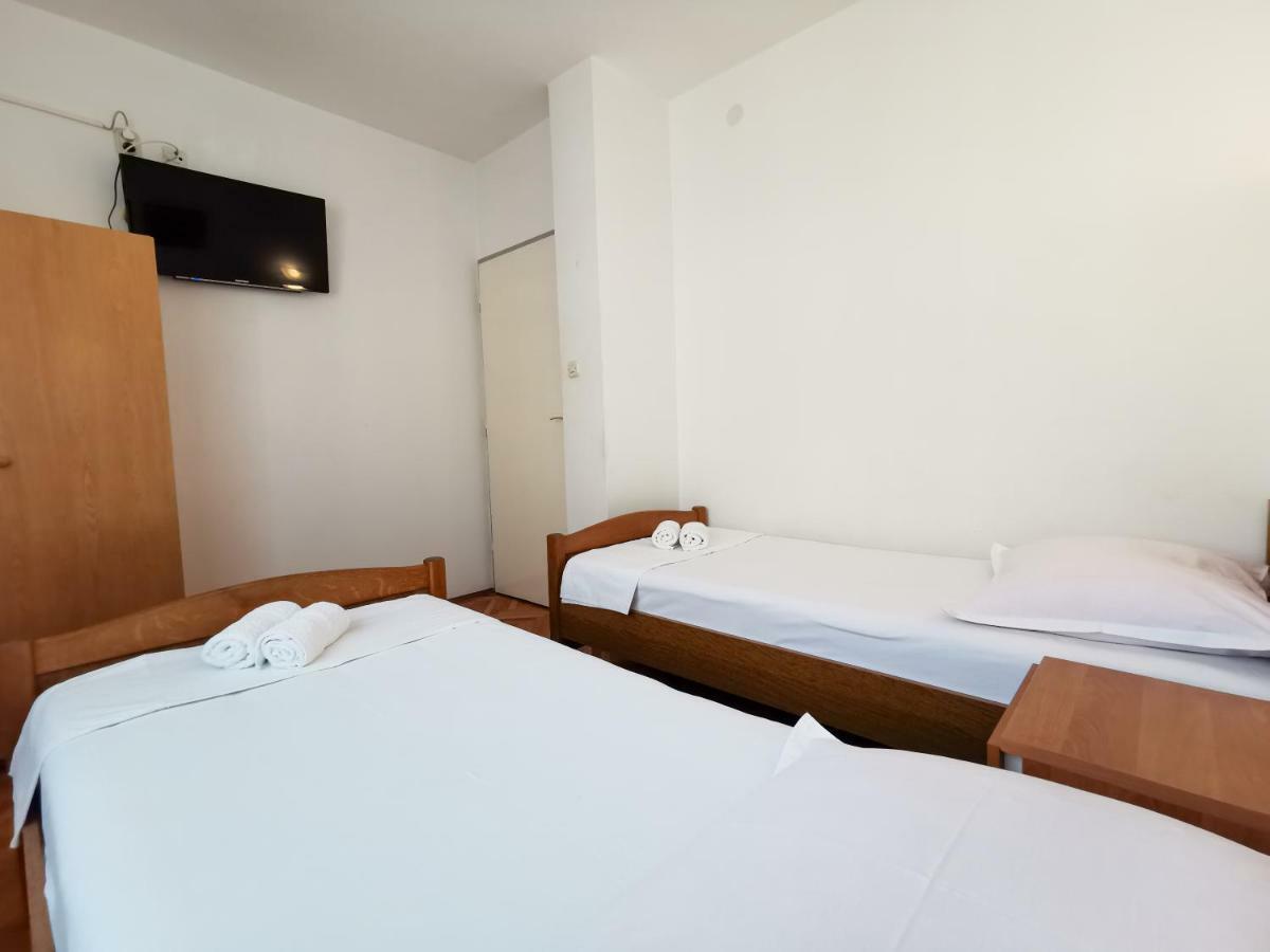 ספליט Da Vinko Beach Apartments מראה חיצוני תמונה